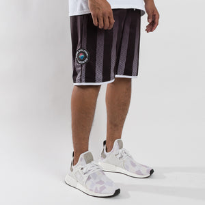 Ghost Forward Short in Black